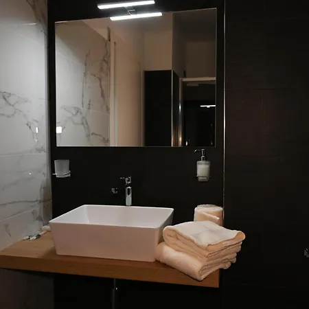 Hotel Palace Eight - & Cosenza