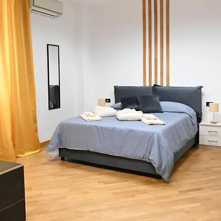 Palace Eight - & * קוסנזה