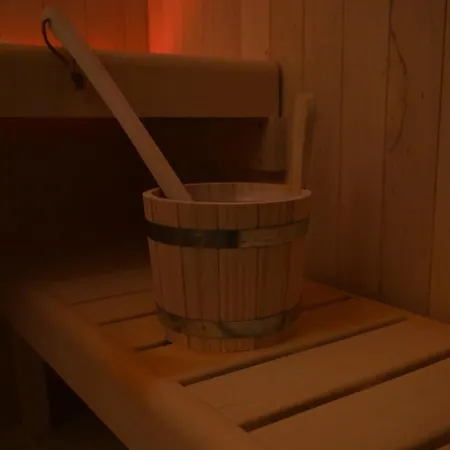 Palace Eight - & קוסנזה