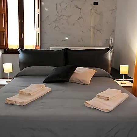 Hotel Palace Eight - & Cosenza