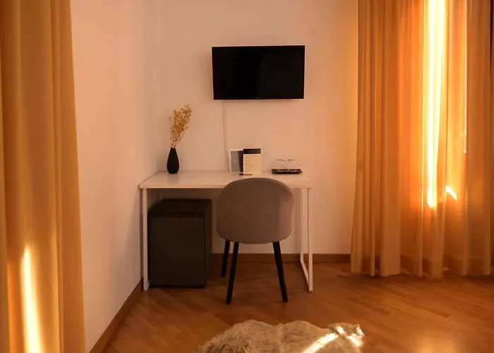 酒店 Palace Eight - & *